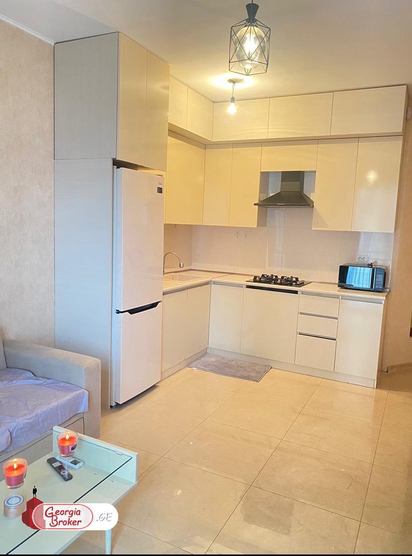 nearly repaired 2-room apartment for sale